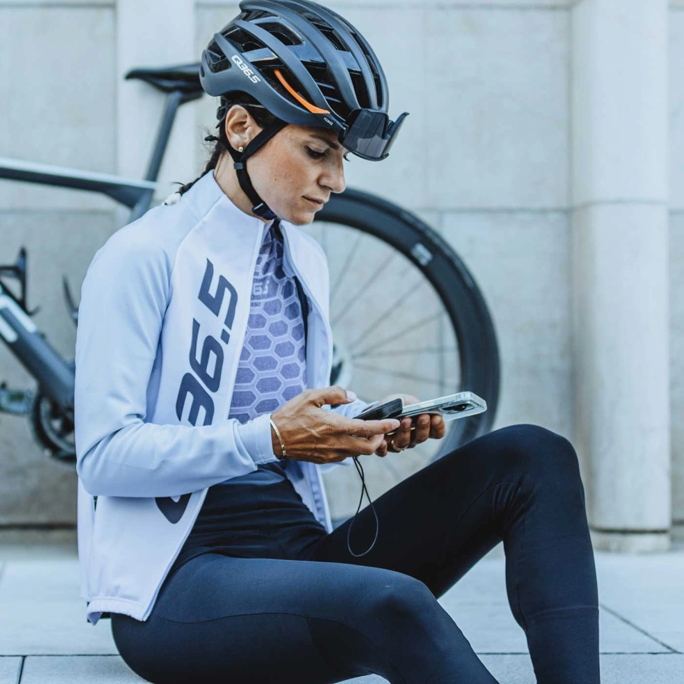 Q36.5 R2 Signature woman long sleeve jersey - White
