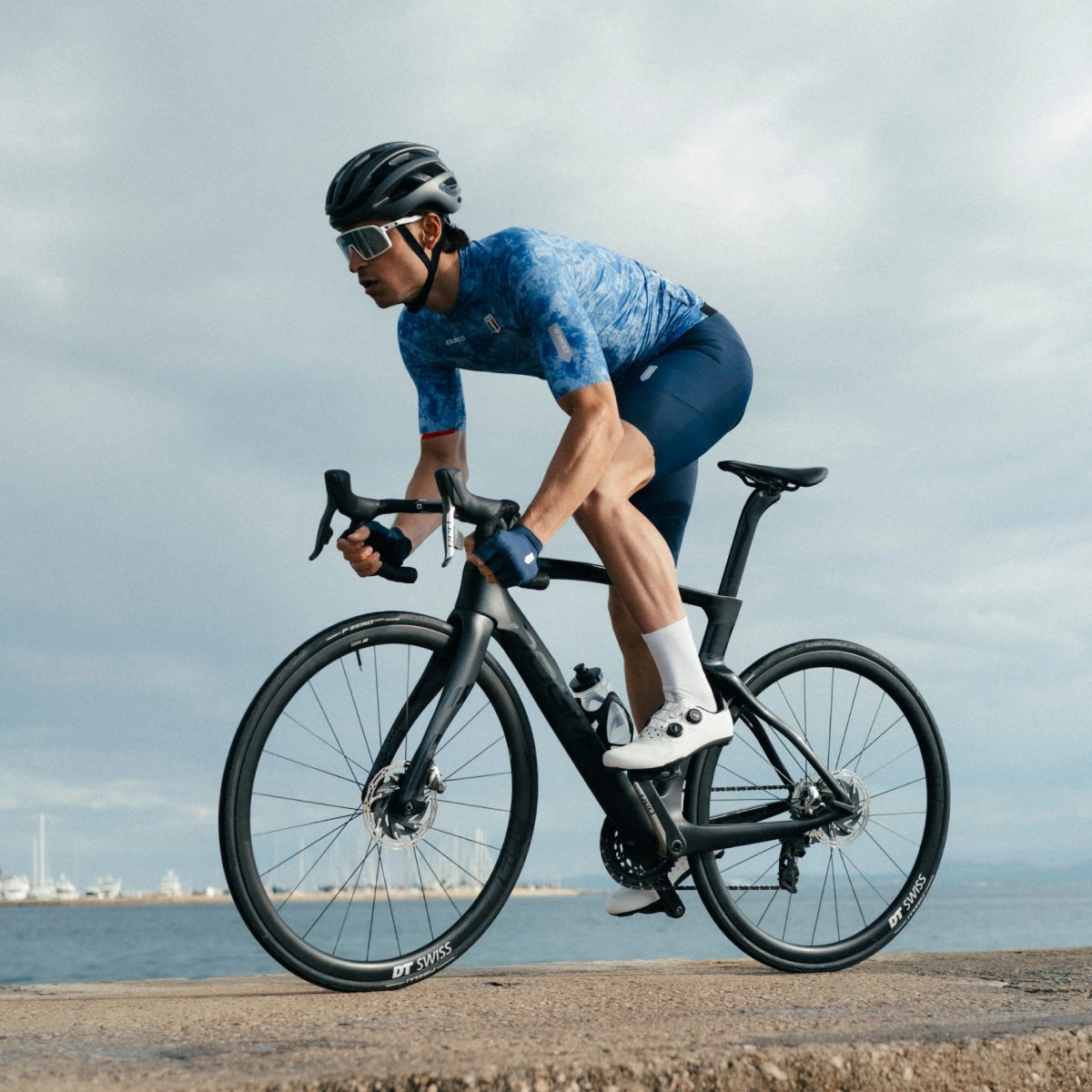 Q36.5 R2 Y jersey - Made in Italy