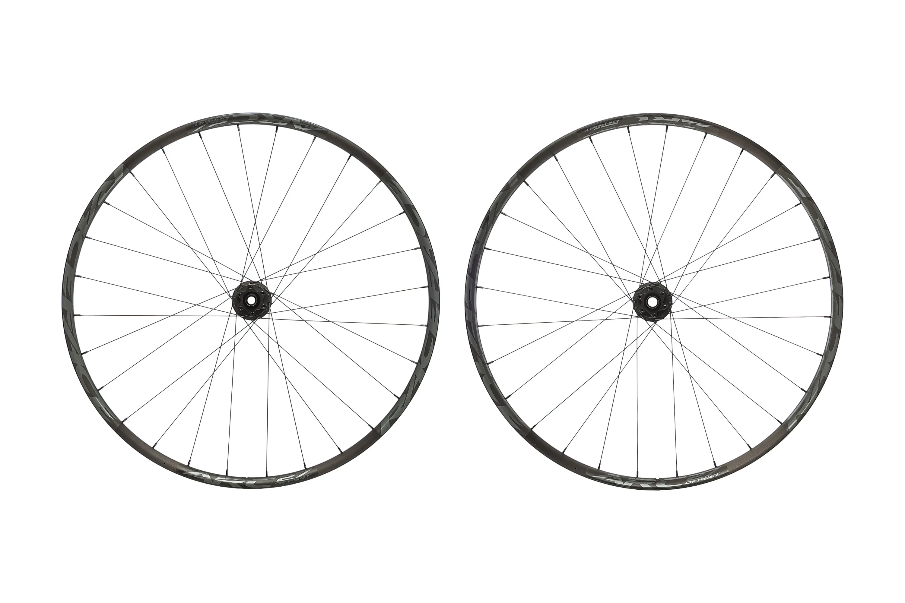 Race Face ARC 27 Offset Aluminum Tubeless 29" Wheelset