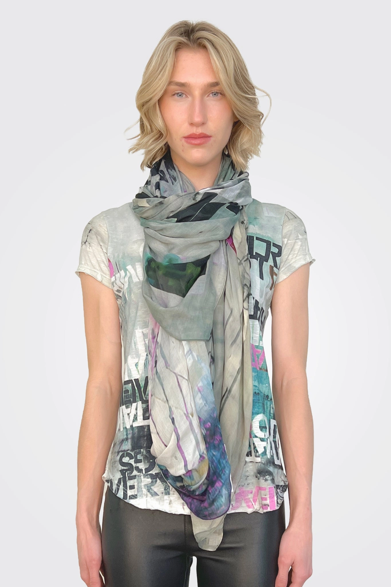 Online Deal Frenzy Shawl - Niki Water