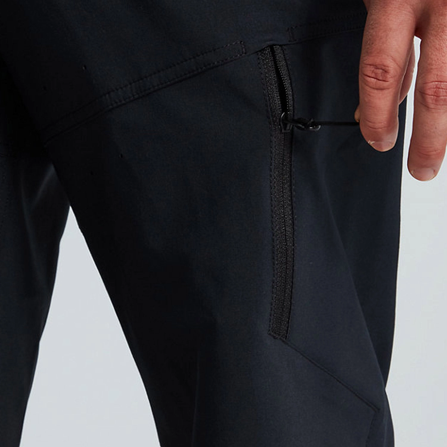 Specialized Trail Cargo Shorts - Black
