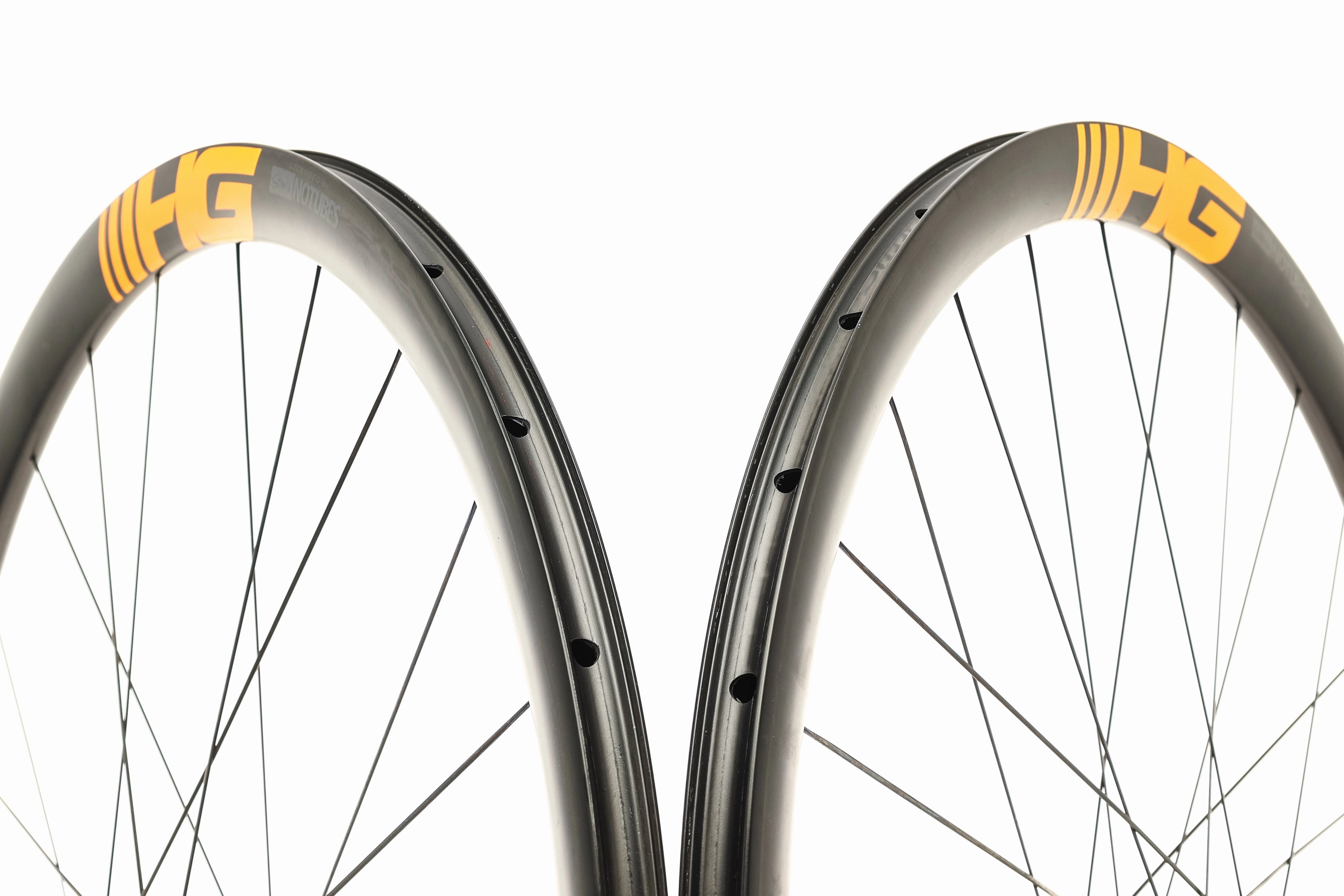 Stan's NoTubes HollowGram Si 35 Carbon Tubeless 700c Wheelset