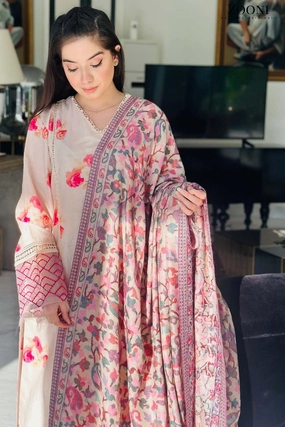 Dont Miss Out Grab It Now Superfine Pure Merino Kaani Jaamawar Shawl - Viola & Bouquet