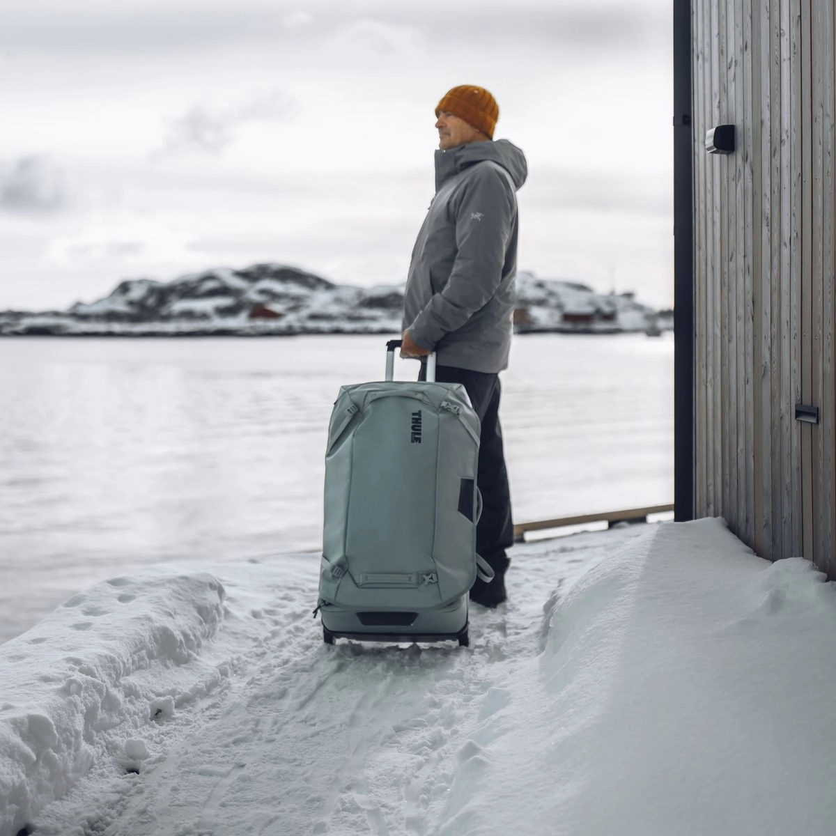 Trendy Picks Today Thule Chasm