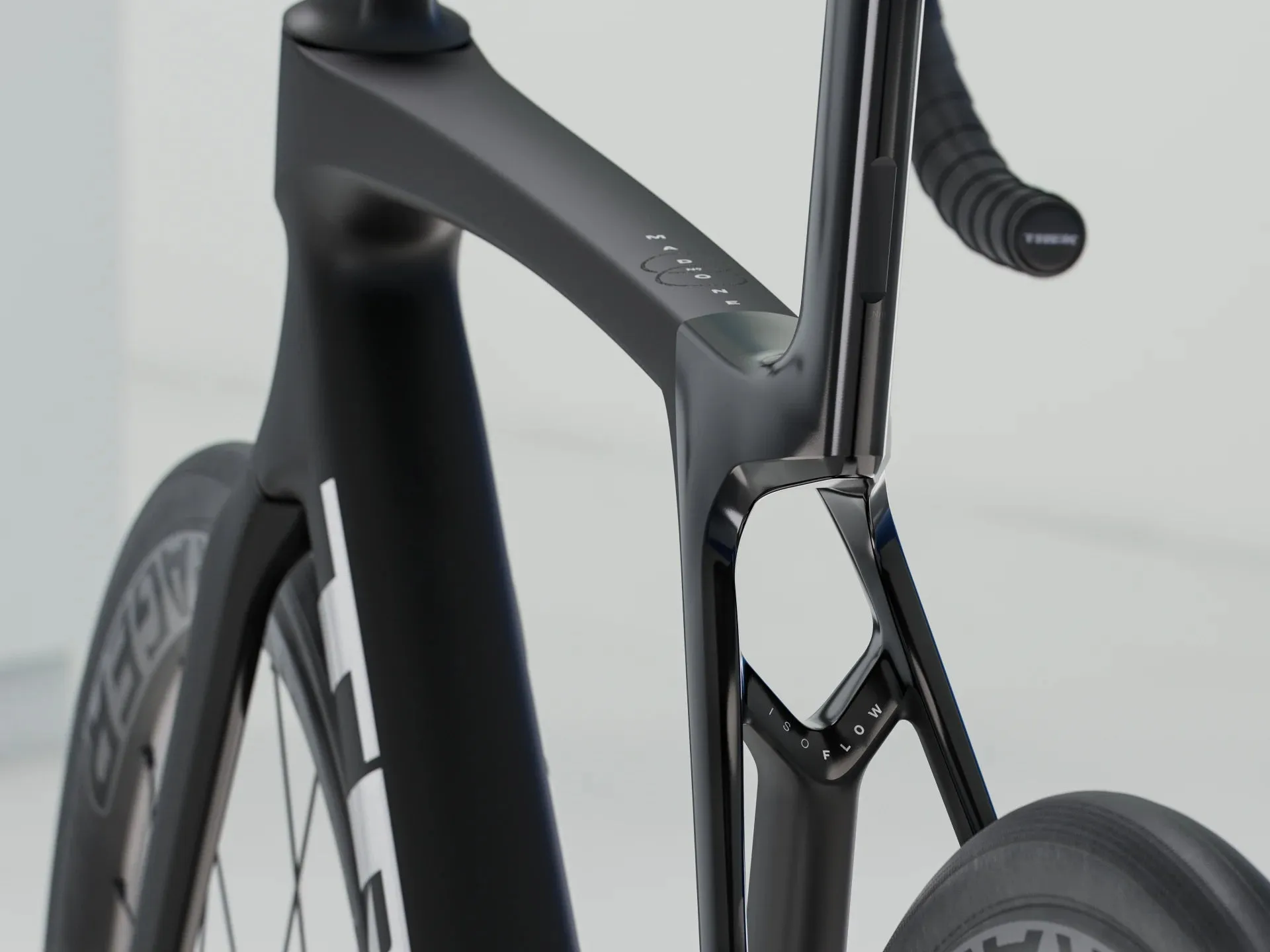 Trek Madone SL 6 Gen 8 - Matte Dark Web