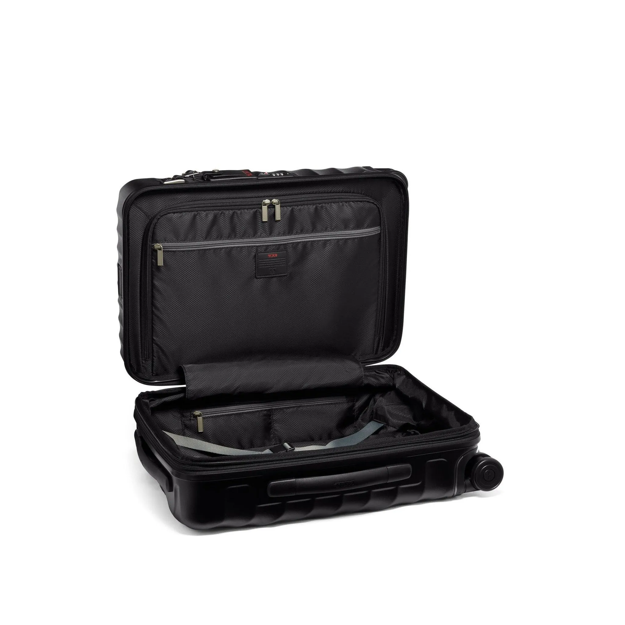 Tumi 19 Degree International Expandable 4 Wheeled Carry-On Dont Miss This Deal