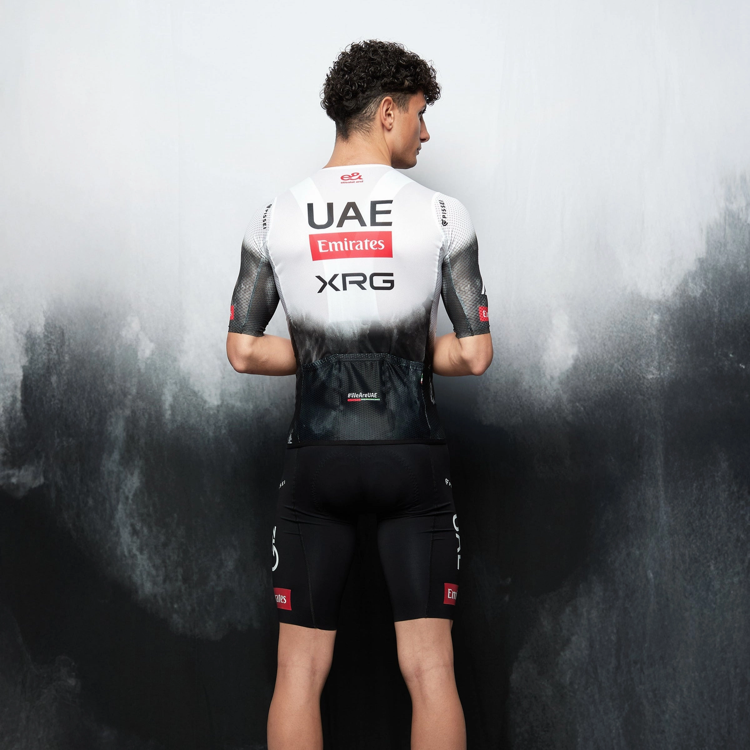 UAE Team Emirates 2025 Magistrale Light Pissei jersey
