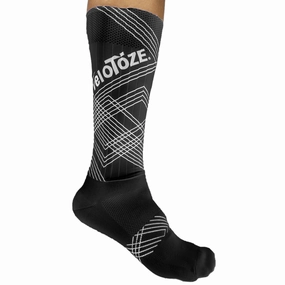 VeloToze Aero Extra Tall Socks - Black 